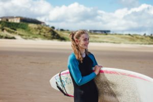 apprendre le surf en vacances