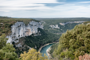 voyage pas cher en juillet : ardeche