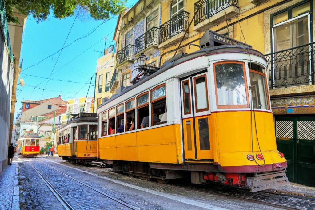 Lisbonne, Portugal - Départ 18:25